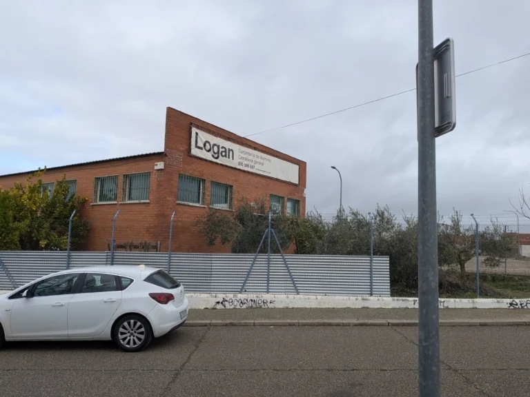 Foto de Nave industrial en Maqueda