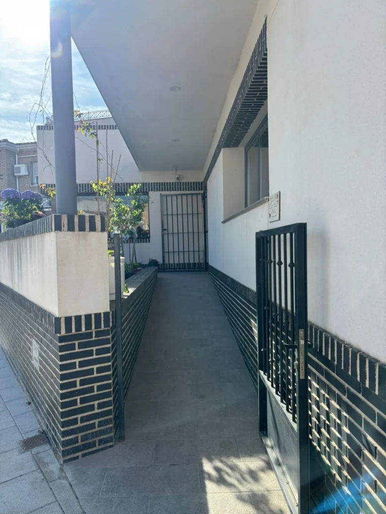 Foto de Local comercial acondicionado en Cebolla