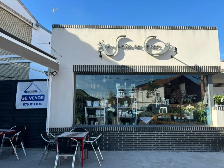 Foto de Local comercial acondicionado en Cebolla